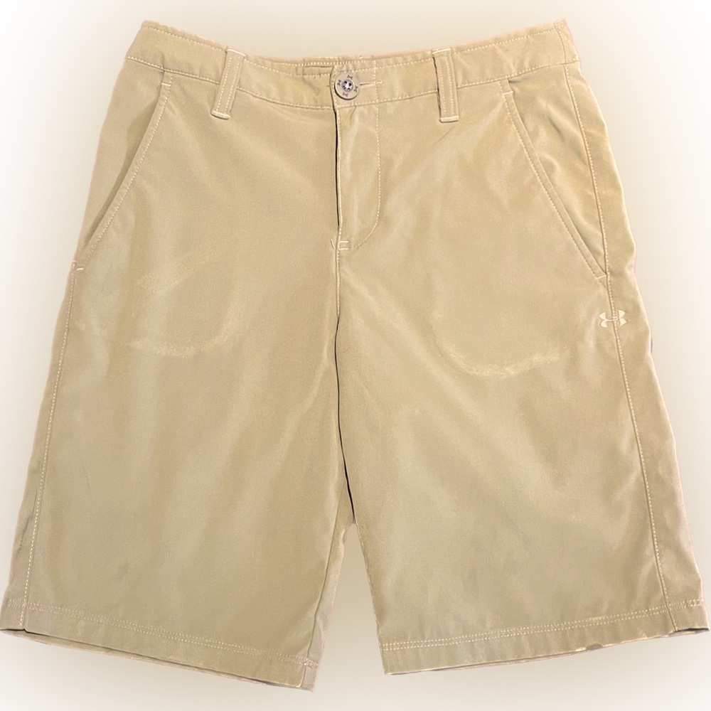 Youth Medium Under Armour Golf Shorts Tan. Size 10/12
